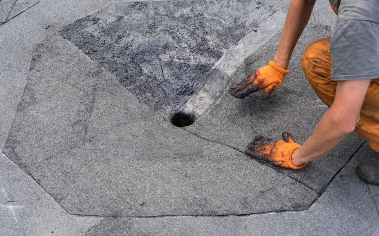 worker constructing a roof drain Benefits of service